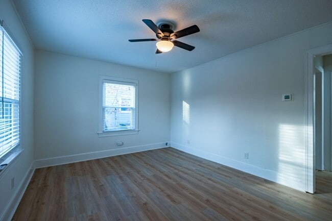 Photo - Charming 2 bedroom, 1 bath house