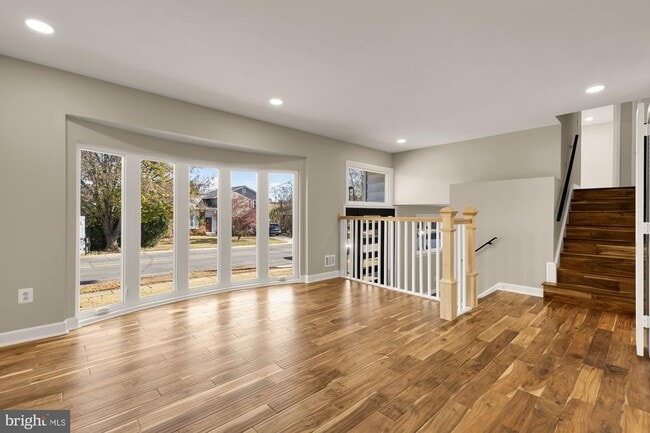 Photo - 8730 Ewing Dr