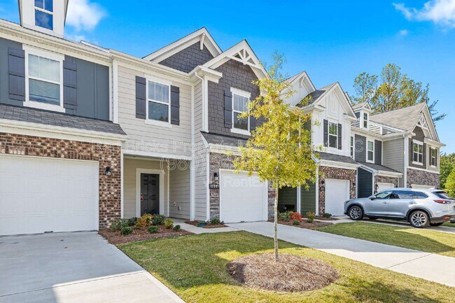 Photo - 229 Quinn Rd