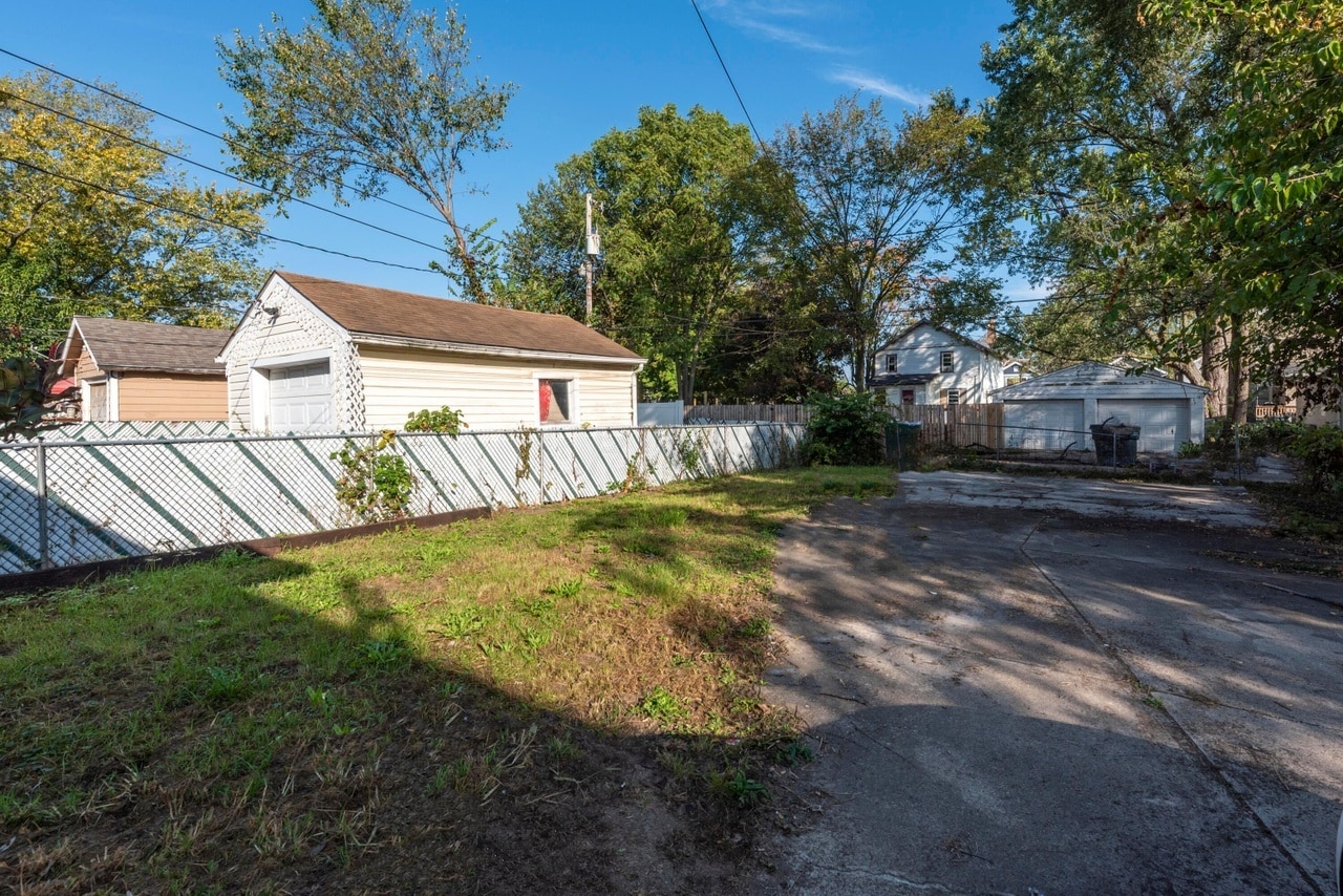 Photo - 1410 E Blake Ave