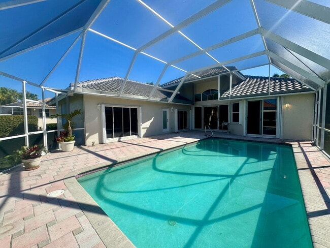Photo - La Corniche Circle, Boca Raton, FL 33433 - 3 BR 3.5 BA single-family home