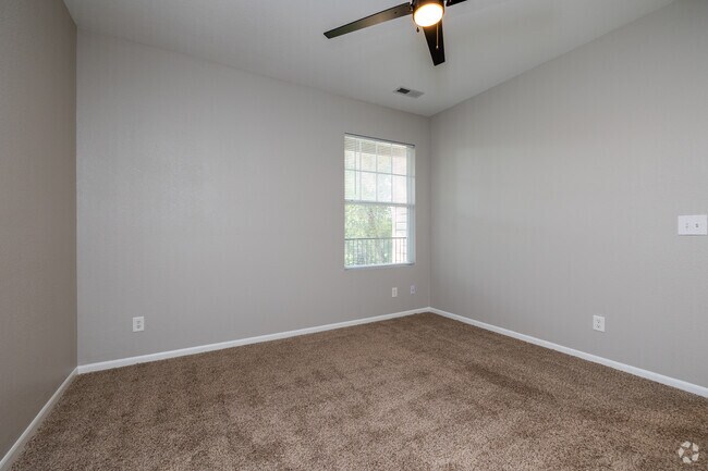 1BR, 1BA - 790SF - Alvadora