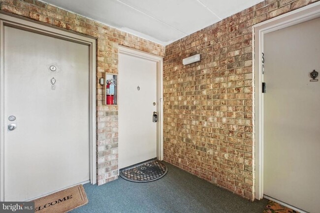 Photo - 2630 Wagon Dr Unidad 2C