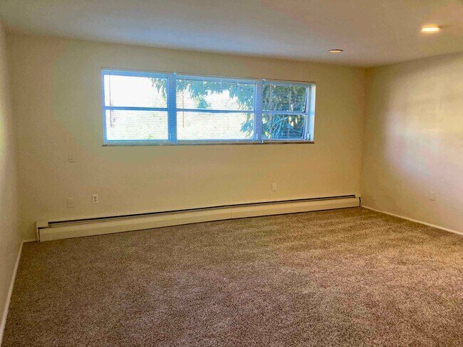 Photo - Beech Crown Apartments