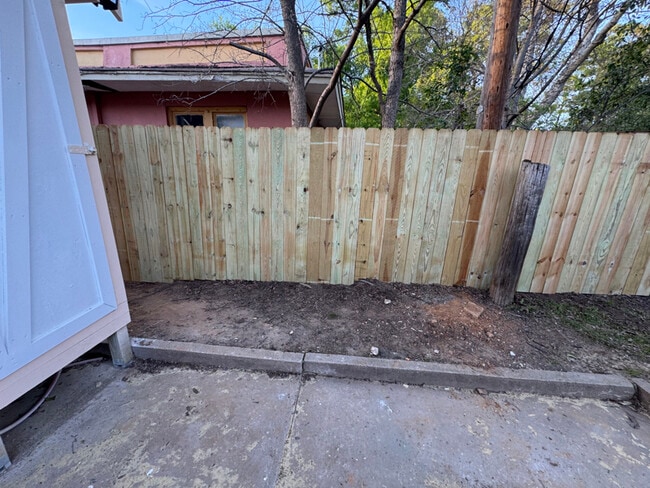 Photo - 2507 Highland Ave