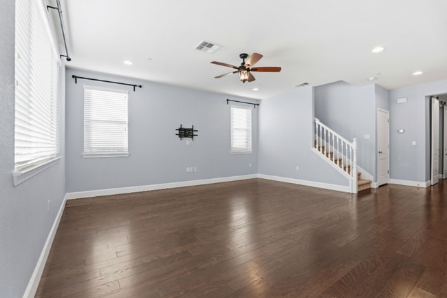 Photo - 1818 Tarragon Dr