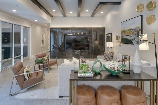 Photo - Luxia Midtown Park