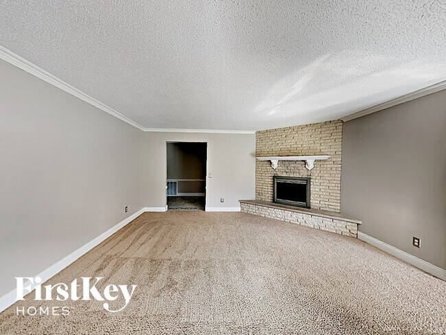 Photo - 6 Bordeaux Pl