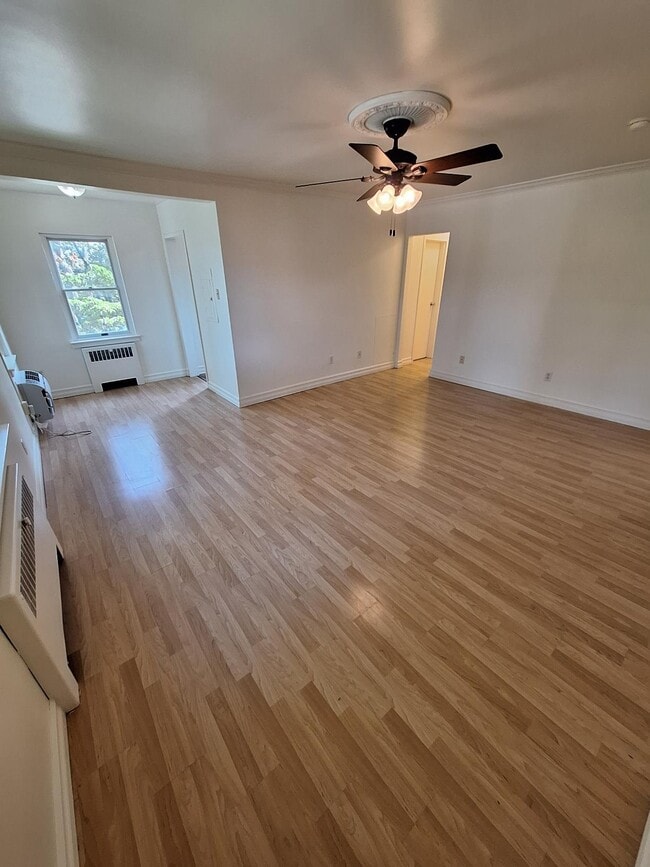 Photo - Buchanan Court