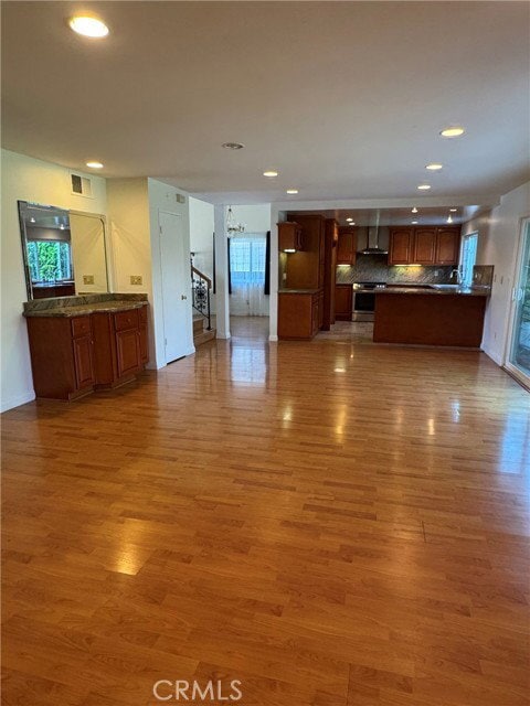 Photo - 5355 Duncannon Ave