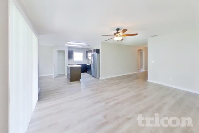 1608 Fitzgerald Dr