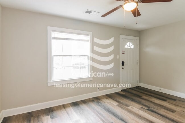 Photo - 1217 Dogwood Ave