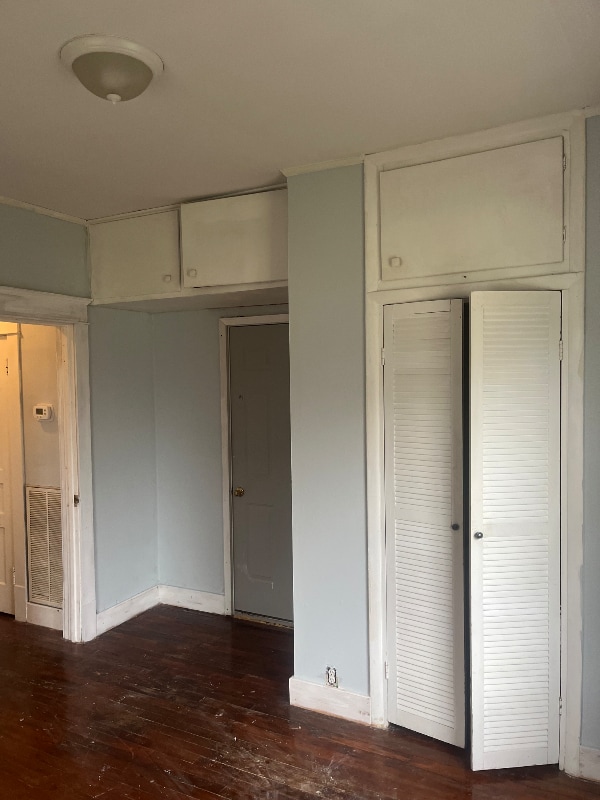 Photo - 725 E Burton St