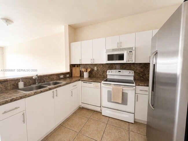 Photo - 17650 NW 73rd Ave Unit 104-18