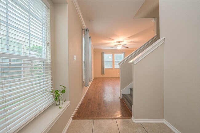 Photo - 24630 Folkstone Cir