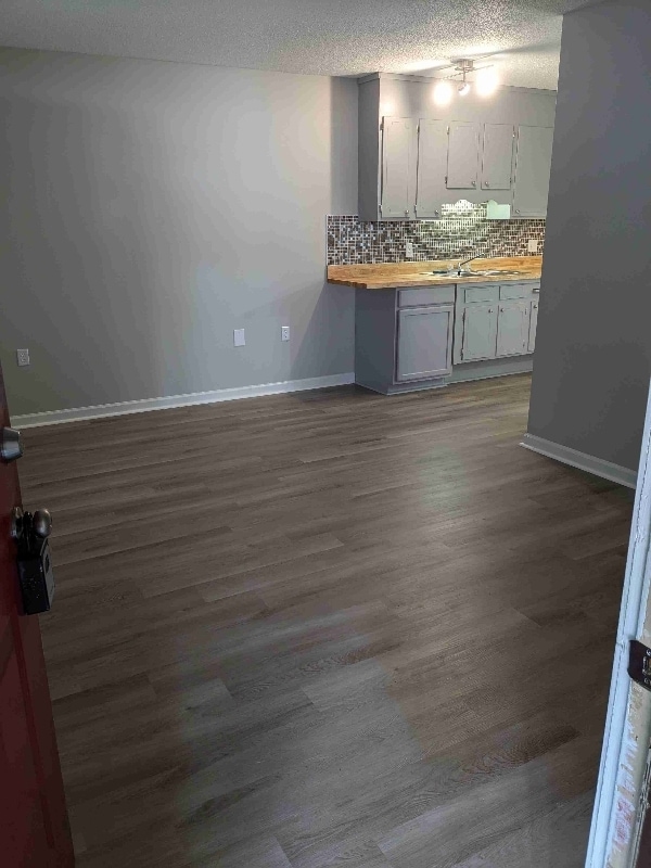 Photo - 1220 8th St NE Unit B