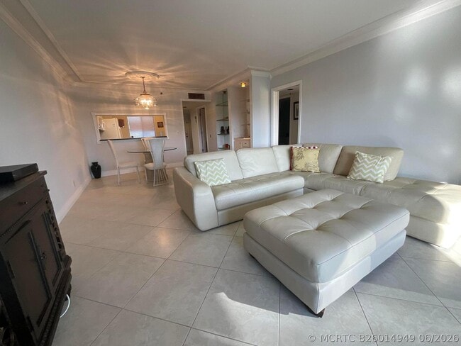 14475 Strathmore Ln Unit 501