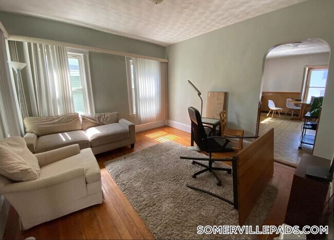 Photo - 70 Ossipee Rd Unidad 2