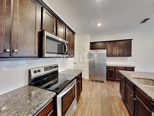 Photo - 455 Summit View Ct