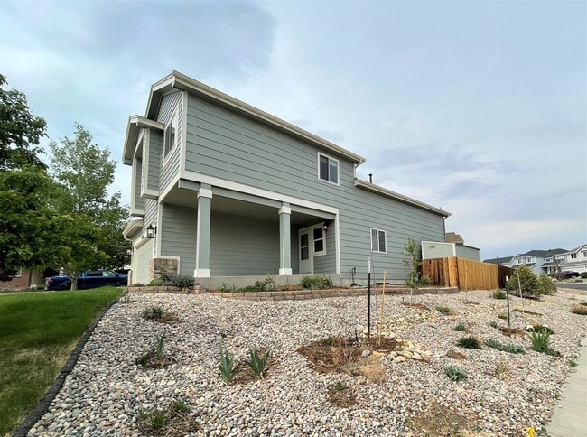 Photo - Stetson Hills Spacious Stunner! 4 bed, 3 b...