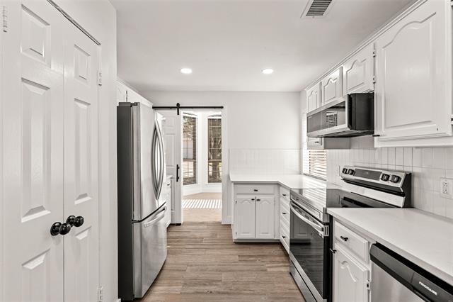Photo - 381 Arbor Ln