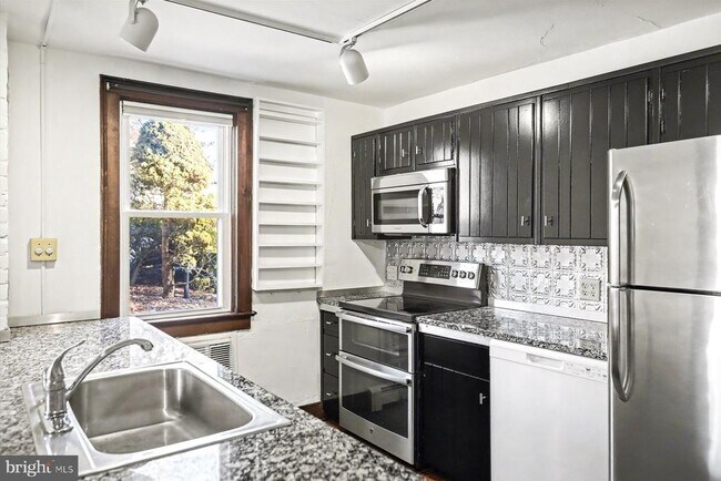 Photo - 739 Sergeantsville Rd Unit A