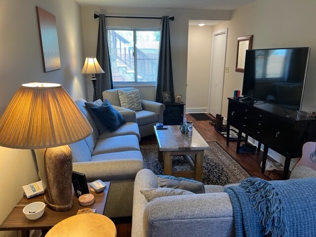 Living Area - 1590 N Star Ave Unit A