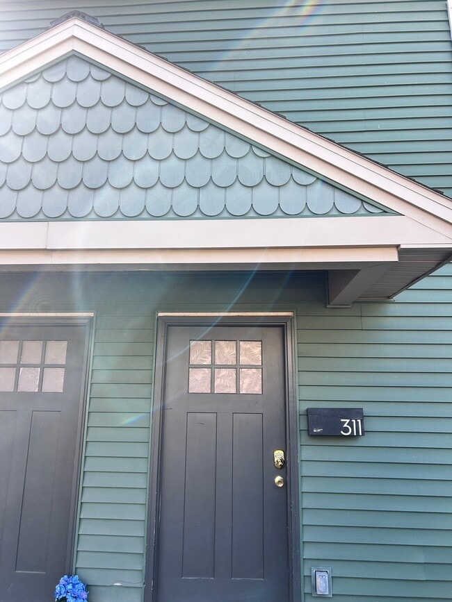 Photo - 309-315 Fair St Unit 311