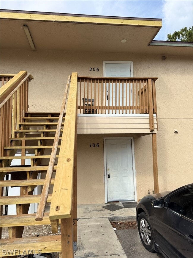 Building Photo - 824 Alderman St Unit 206