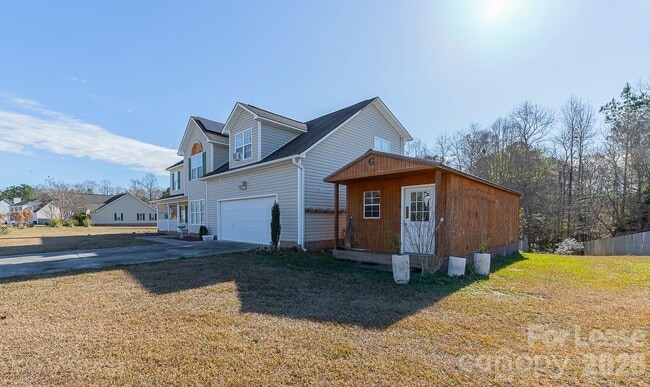 Photo - 110 Mendover Dr