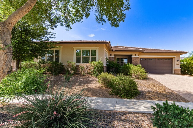Building Photo - 14762 W Georgia Dr