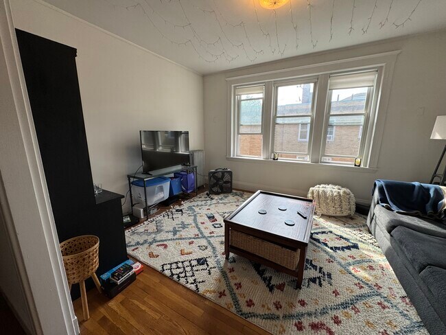 Photo - 85 Winchester St