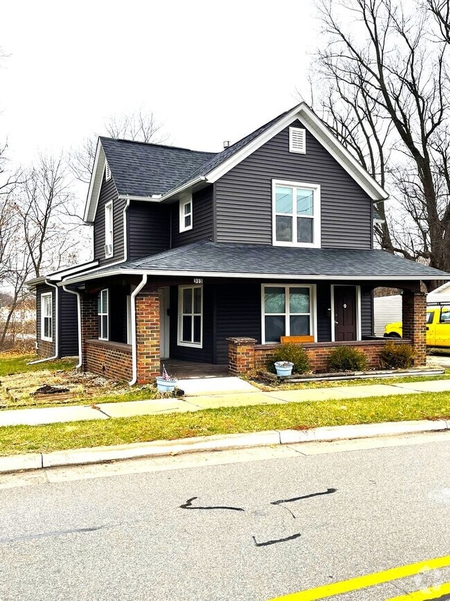 Building Photo - 313 N 1st St Unit 313 Rental