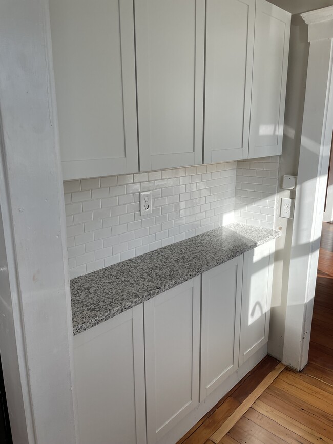 Photo - 105 Fox Hill Rd Unit 1