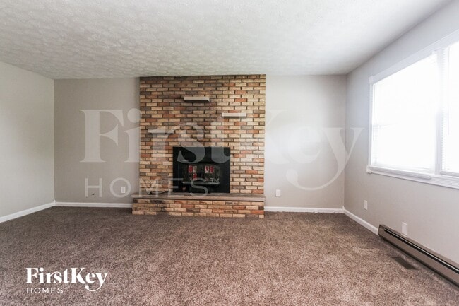 Photo - 130 Circle Dr