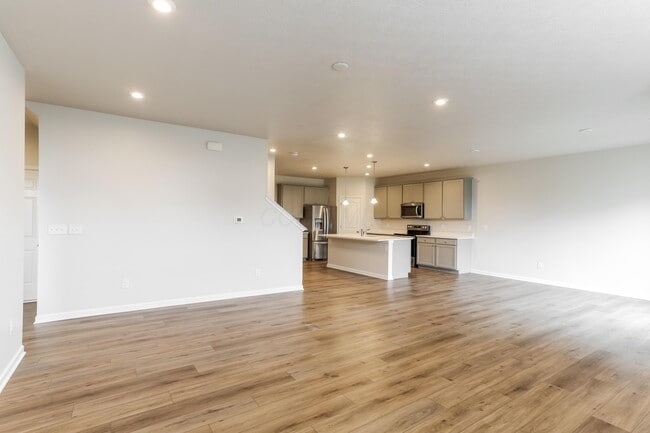 Photo - 5009 Roese Ave