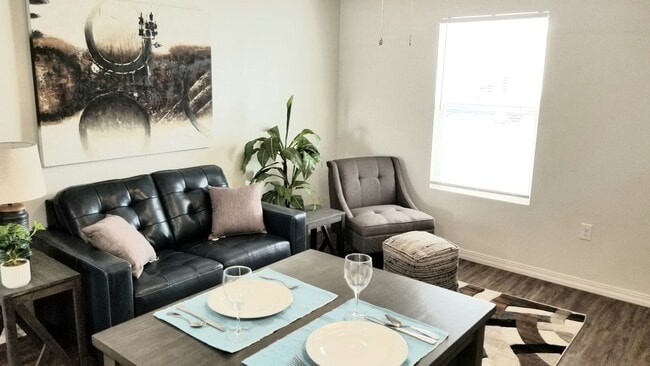 Photo - NEW LUXURY ONE BEDROOM APARTMENT FULLY FURNISHED Unidad 2501-E