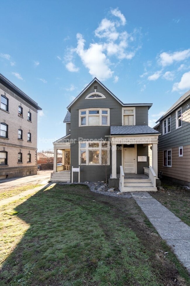 Photo - 1911 W 2nd Ave Unit 2