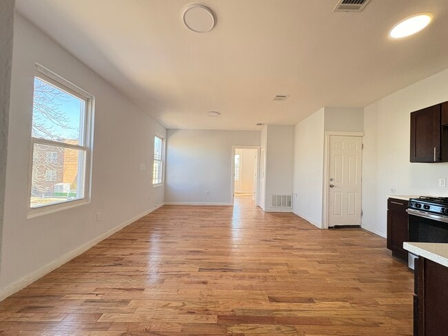 Photo - 379 S 20th St Unit 2R