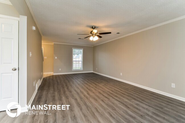 Photo - 4960 Grand Pines Dr