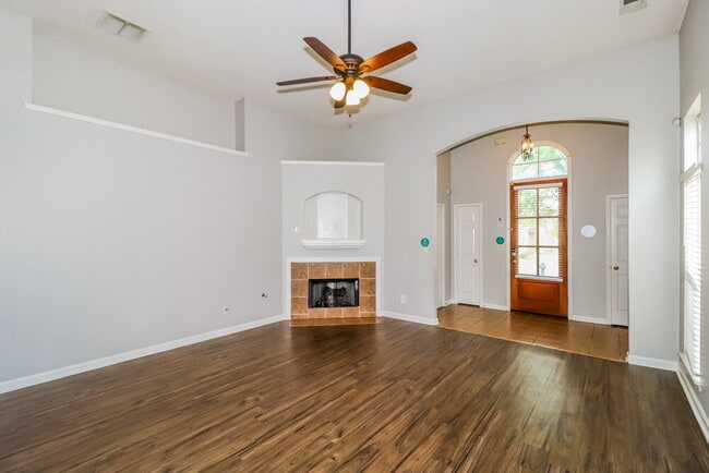 Photo - 7575 Glen Creek Ln