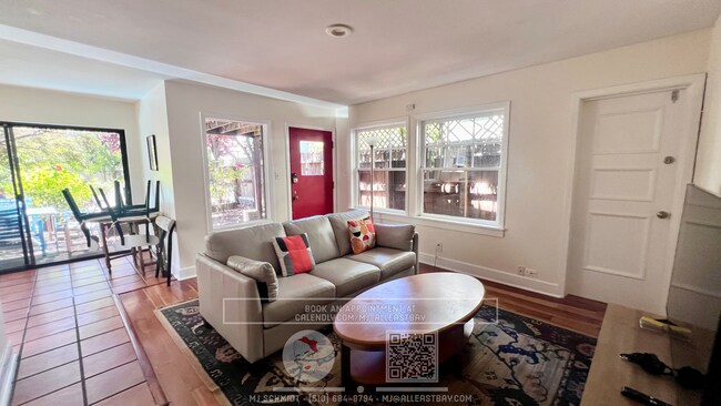 Building Photo - Garden oasis 2 bedroom with wrap around ya... Unit A Rental