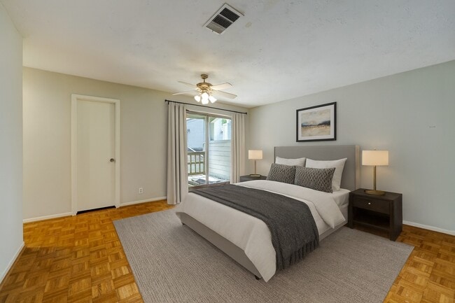 Photo - 1611 Prairie Mark Ln