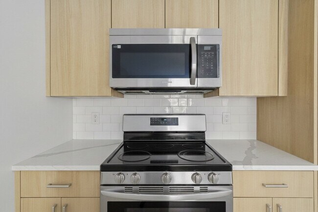 Photo - 1035 Commonwealth Ave Unit 511