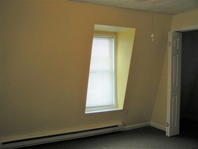 14 Forest St Unit 2A