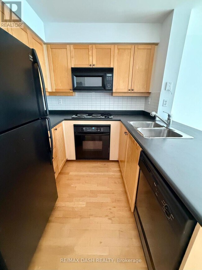 Photo - 188 Redpath Ave Unité 702