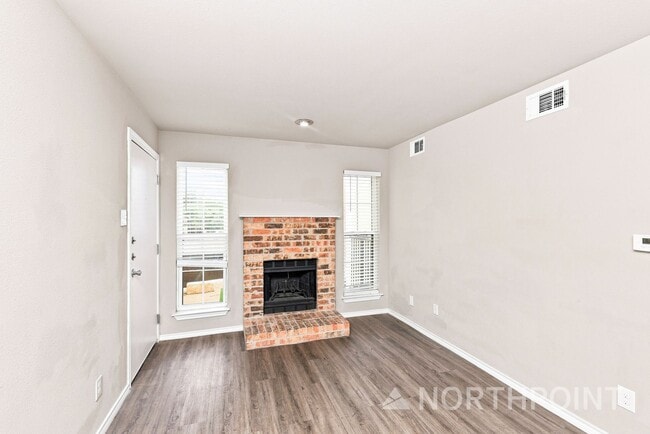Photo - 9520 Royal Ln Unit 9520_ROYAL LN #220