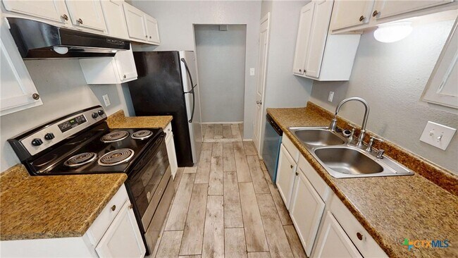 Photo - 2606 Cross Timber Dr