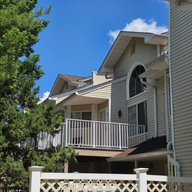 Photo - 70 Academy Ct