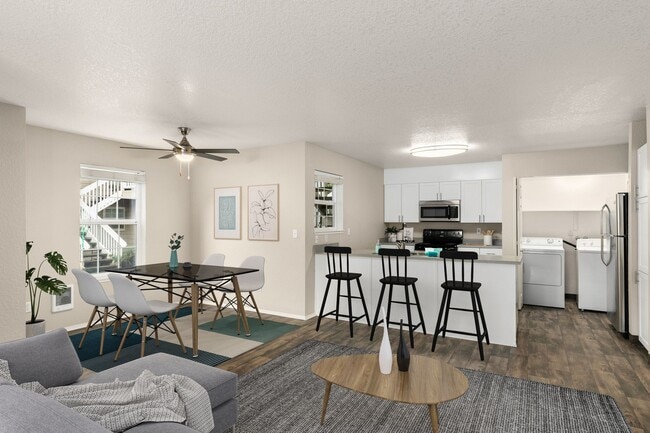 Building Photo - Carriage Park Rental